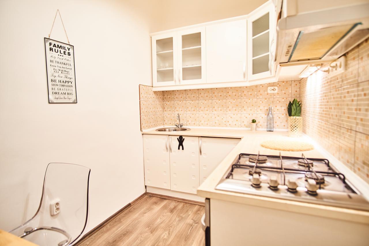Baron Apartment | Budapest Luaran gambar